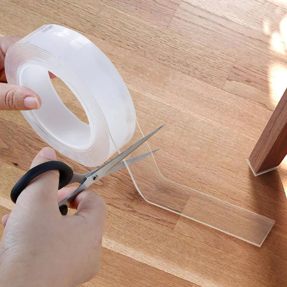 Banda adeziva transparenta (1+1 GRATIS)